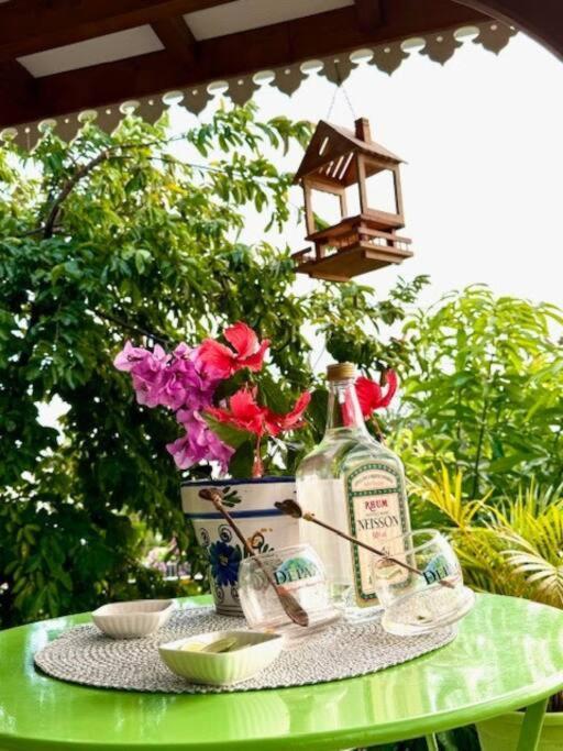 Ti Sucrier Jaune - Douceur Caraibe Vue Mer Le Carbet Ngoại thất bức ảnh
